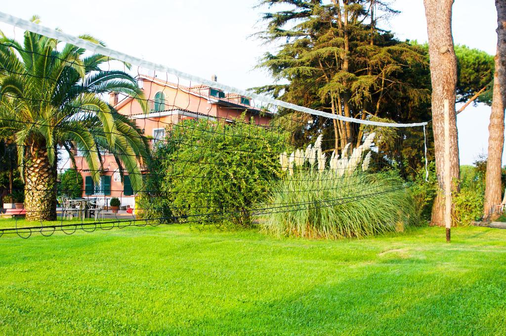Vigna Licia Apartamento Pomezia Exterior foto