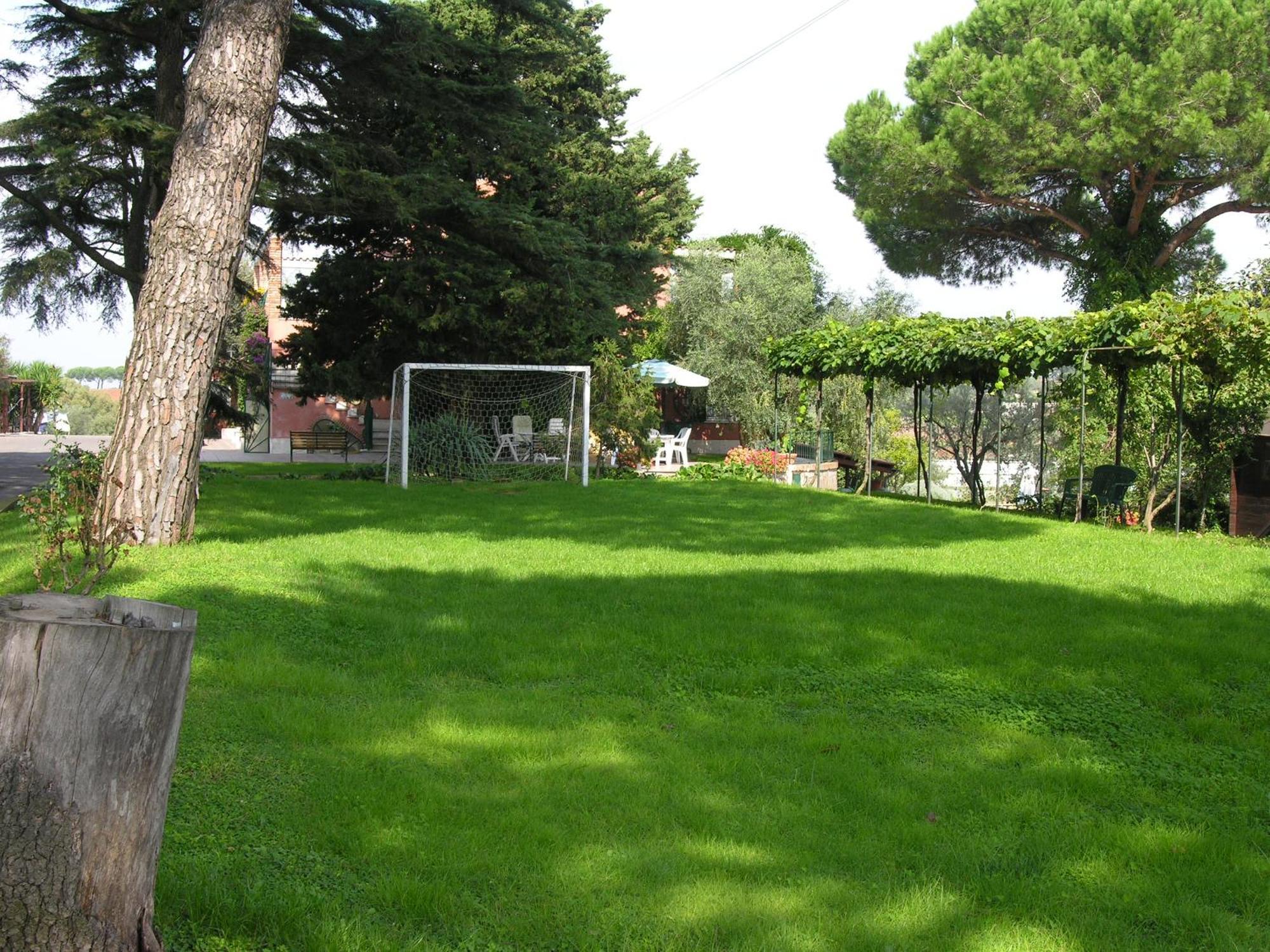 Vigna Licia Apartamento Pomezia Exterior foto